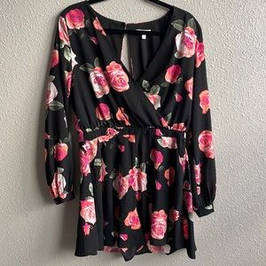 Gianni Bini black rose‎ floral long sleeve v-neck romper